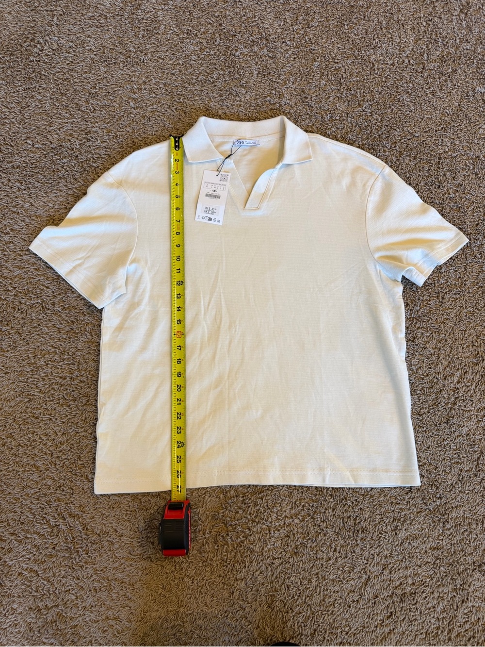 Zara Men's Light Cream Short-Sleeve Polo with Split V-Neck